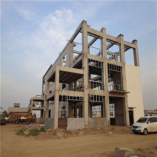 芭乐污黄视频在线观看墙建筑